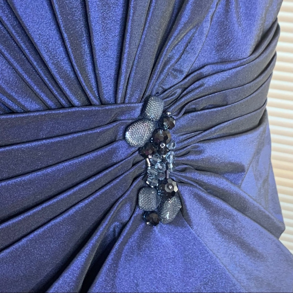 Tadashi Shoji Evening Cocktail Dress Blue Crystal Jeweled Ruched Size 10 - Picture 5 of 16